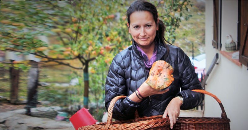 feat-mushroom-foraging-fran