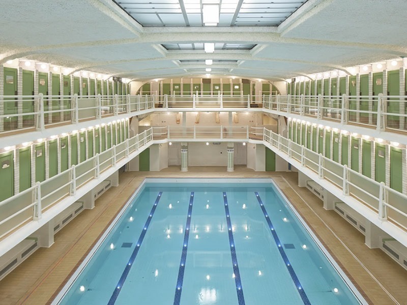 Piscine Des Amiraux 6 Rue Hermann Lachapelle 75018 Paris You Won't Believe These 39 French Swimming Pools Are Public