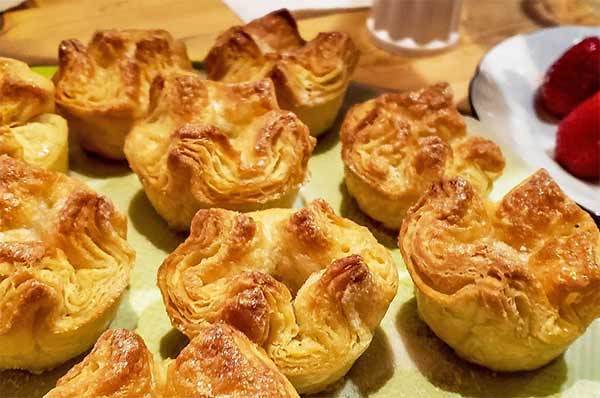 photo kouign amann French pastry viennoiserie