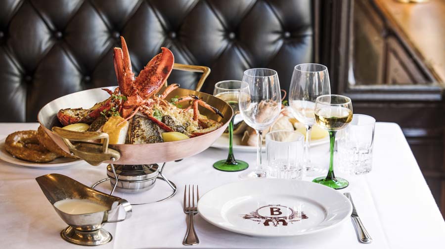 What is a brasserie, bistro, café & what's the Difference? A